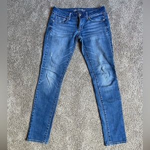 American Eagle- stretch, skinny size 8l